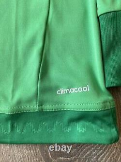 Manchester United 2015/16 C. L. Goalkeeper Shirt Adults(s) Signed By 1 De Gea