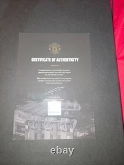 Manchester United 2025/26 Multi Signed Home Shirt including Bruno, Casemiro