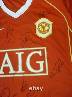 Manchester United Aig Red Signed Home Short Sleeved Football Shirt