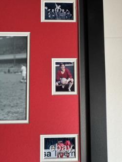 Manchester United Bobby Charlton Signed Framed 20 X 16 Double Mounted Display