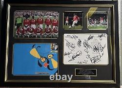 Manchester United Champions League 1999 Squad Signed Framed Presentation
