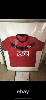 Manchester United Classic AIG Top Signed By Whole Team Including Ronaldo