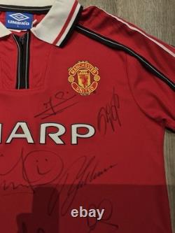 Manchester United F. C. 1998-1999 Squad + Sir. Alex Ferguson Signed Shirt with COA