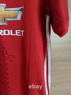 Manchester United FC 2016/17 Season Signed Football Shirt Lingard Size Medium