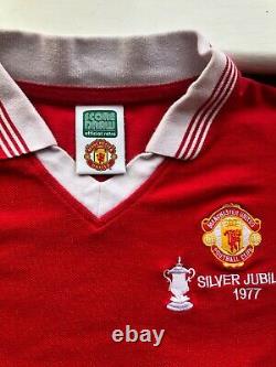 Manchester United Fa Cup Winners Silver Jubillee 1977 Shirt Signed X 6
