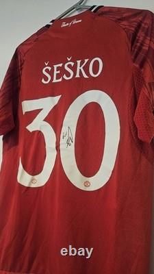 Manchester United Hand Signed Benjamin Sesko