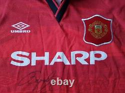 Manchester United Home Shirt 1994. Medium Signed Giggs Original Umbro Red Adults