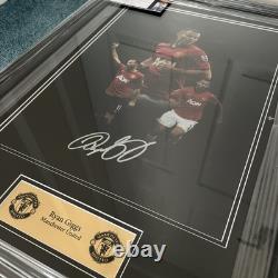 Manchester United Legends 7 Ryan Giggs signed photo. Framed. Certificate NEW