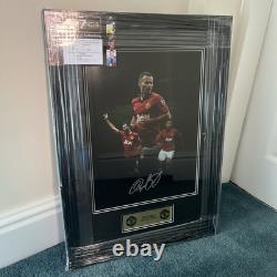Manchester United Legends 7 Ryan Giggs signed photo. Framed. Certificate NEW
