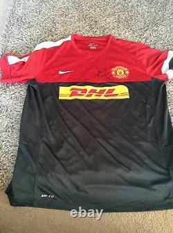 Manchester United MUFC Man Utd DHL Training Shirt SIGNED by LOUIS VAN GAAL