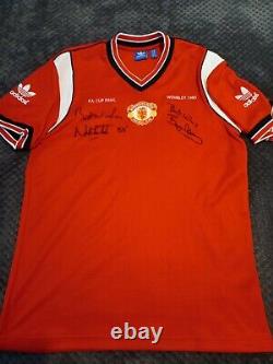 Manchester United Man Utd Retro 1985 Wembley Final Shirt Signed Robson Whiteside