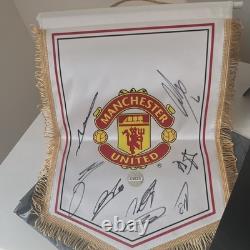 Manchester United Multi-Signed Football Pennant Flag season 2025/2026
