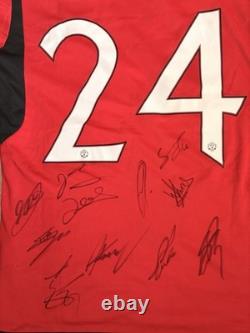 Manchester United Original Signed Football Shirt #24 S, Presentation Box
