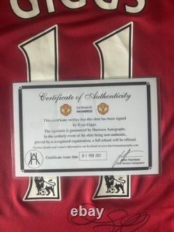 Manchester United Ryan Giggs No11 Signed Shirt