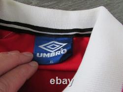 Manchester United Sharp Multi Hand Signed by 11 Players Football Shirt XL