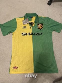 Manchester United Shirt Signed By Eric Cantona