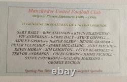 Manchester United Signed Display With 21 Former Players Listed. 16 x 12' Rare