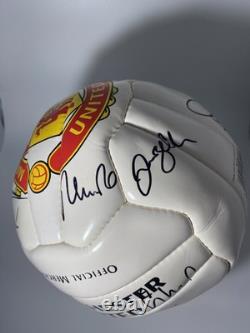 Manchester United Signed Football Giggs, Keane, Scholes, Veron, Solskjaer etc