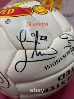Manchester United Signed Football Giggs, Keane, Scholes, Veron, Solskjaer etc