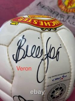 Manchester United Signed Football Giggs, Keane, Scholes, Veron, Solskjaer etc
