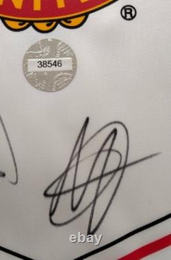 Manchester United Signed Football Pennant. United Hologram Authenticity No 38546