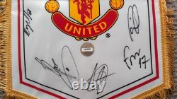 Manchester United Signed Football Pennant. United Hologram Authenticity No 38546