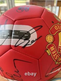 Manchester United Signed Football With Club COA Scholes, Tevez, Evra, Vidic + +