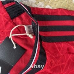 Manchester United Signed Shirt 23/24 Signed by squad with club COA