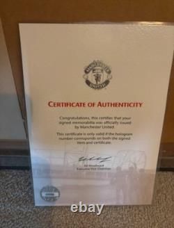 Manchester United Signed Shirt Frame with Engraved Plaque
