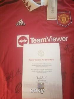 Manchester United Team Squad Signed Shirt With Certificate Of Authentication