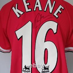 Manchester United Treble Number 16 Retro Home Shirt Signed Roy Keane