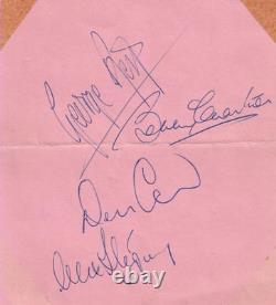 Manchester United (george Best/bobby Charlton/denis Law 1970) Signed Autographs