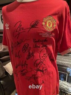 Manchester United signed 1999 Treble winners training shirt Beckham Ferguson