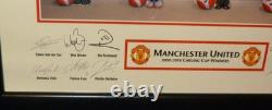 Manchester united signed dressing room print 2009/2010