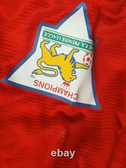 Manchester united wez brown signed shirt 2000 2001 shirt
