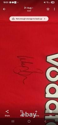 Manchester united wez brown signed shirt 2000 2001 shirt