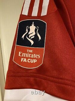Match Worn Manchester United FA Cup Red Adidas shirt 2016 Fellaini Signed