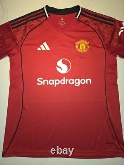 Matheus Cunha Signed Manchester United 25/26 Home Shirt ACG Certified