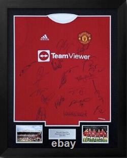 OFFER! 21/2022 Signed Manchester United Squad Shirt With COA