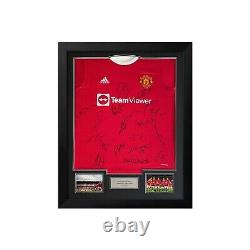OFFER! 21/2022 Signed Manchester United Squad Shirt With COA