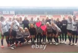 Official Cert Squad Signed Manchester United Women's Promotion Season 2018/19