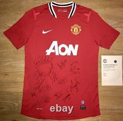 PLAYER ISSUE Manchester United 2011-2012 Squad Signed Shirt (MUFC Hologram COA)