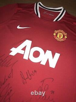 PLAYER ISSUE Manchester United 2011-2012 Squad Signed Shirt (MUFC Hologram COA)