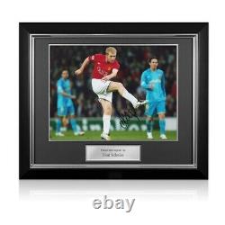 Paul Scholes Signed Manchester United Photo Barcelona Strike. Deluxe Frame
