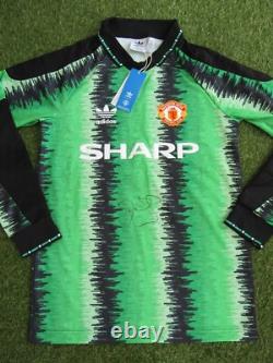 Peter Schmeichel Hand Signed Manchester United 1990 Goalkeeper Football Shirt