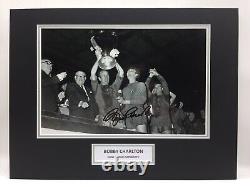 RARE Bobby Charlton Manchester United Signed Photo Display + COA AUTOGRAPH 1968