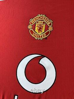 Rare Denis Law Signed Manchester United Home Shirt + COA AUTOGRAPH