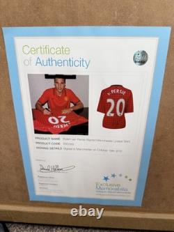 Robin Van Persie Signed Manchester United 2012-13 Football Shirt. Framed COA