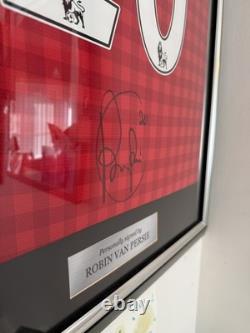 Robin Van Persie Signed Manchester United 2012-13 Football Shirt. Framed COA