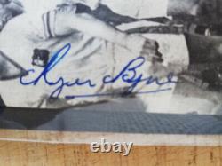 Roger Byrne Manchester United Busby Babes Munich Captain Hand Signed Photocard